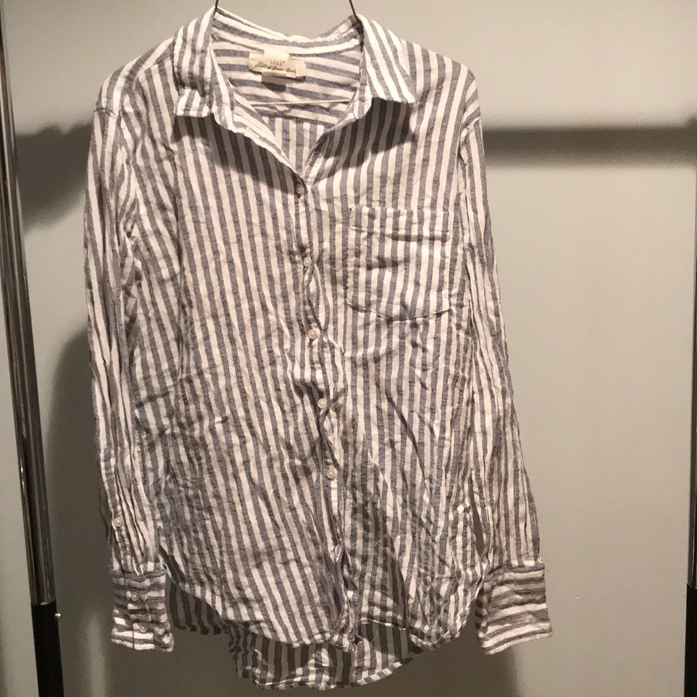 H&M White and blue linen button up